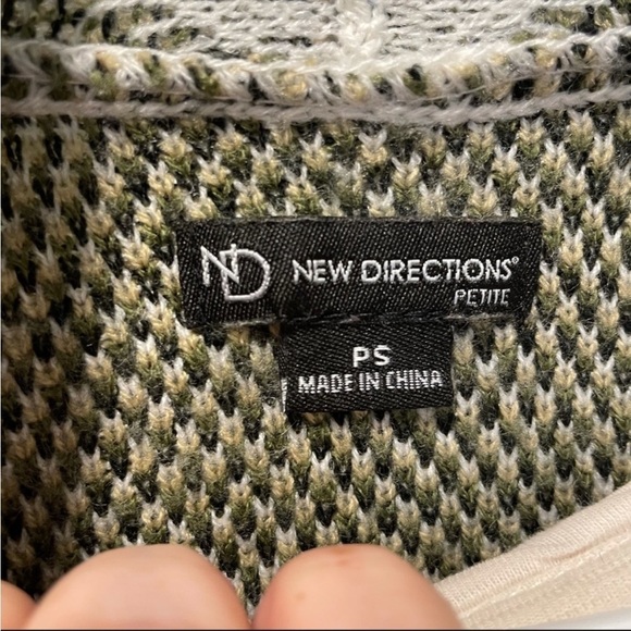 New Directions Cascade Open Front Sweater Vest Green White… - Picture 2 of 9